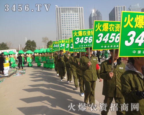 𱬾Gɫ܊bͨģӢSˬ^